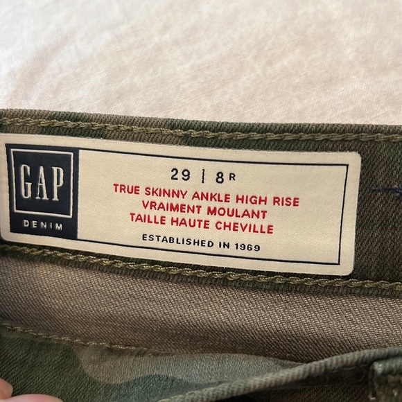 Gap high waisted true skinny ankle camo jeans size 29/8r - Picture 2 of 5